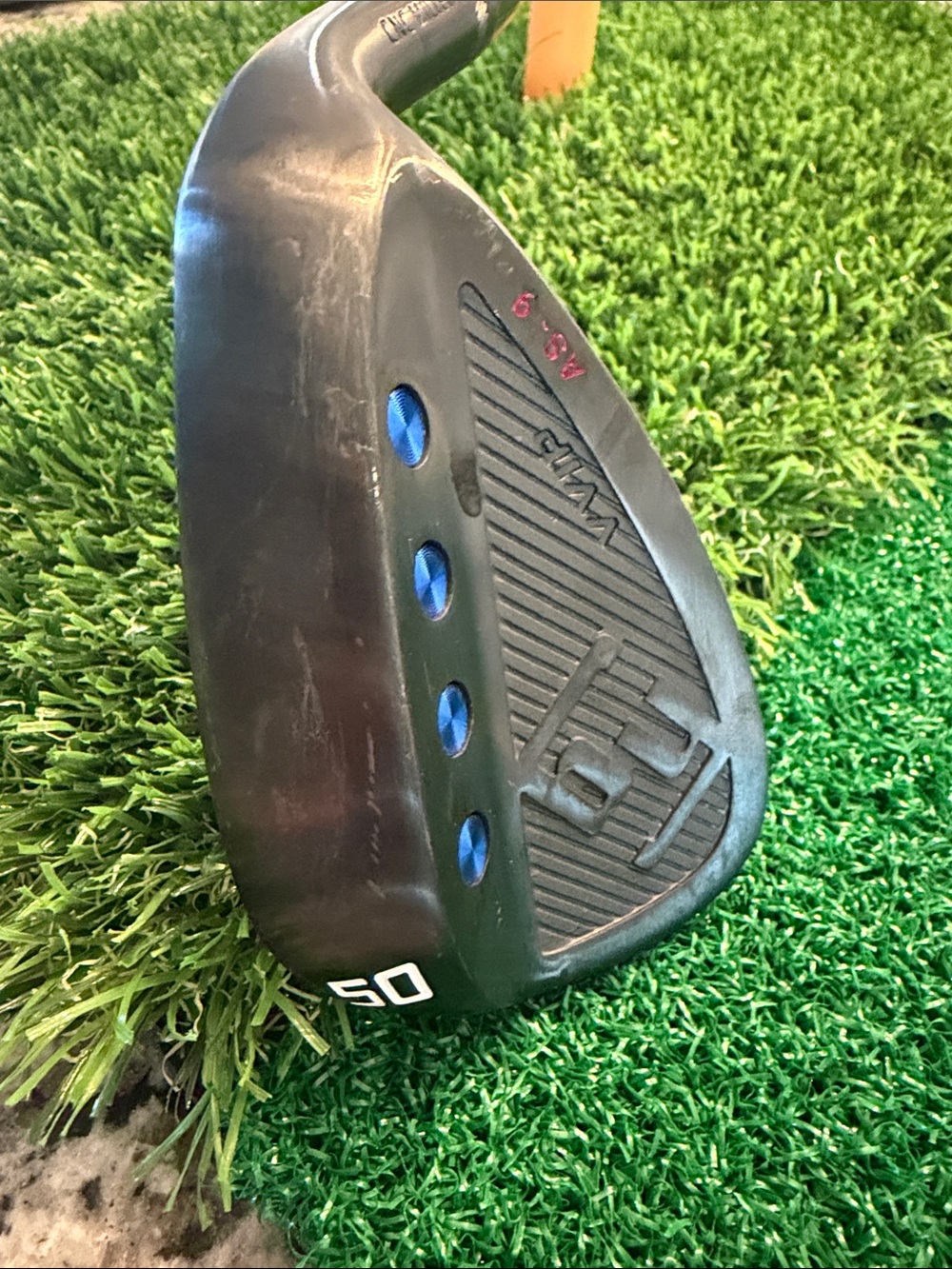 Men's Black Golf Wedge with Blue Accents - Unknown Brand 50 wedge